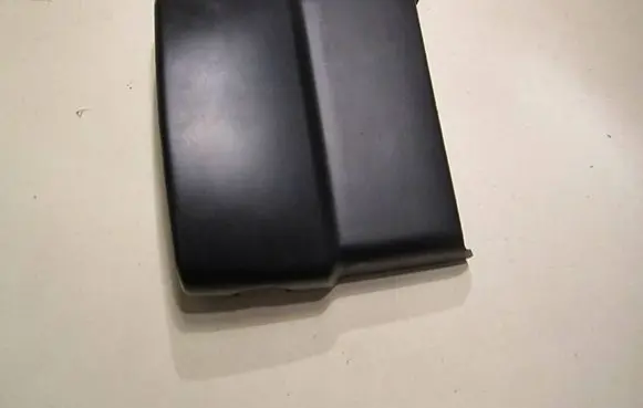 Steering wheel column trim