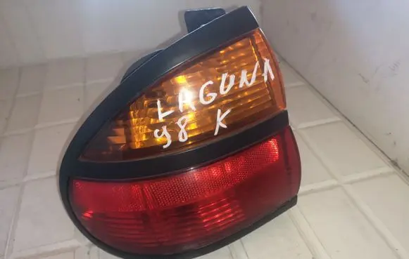Renault Laguna I Rear/tail lights 7700420122
