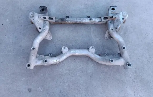 Mercedes-Benz E W212 Front subframe