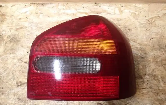 Audi A3 S3 8L Rear/tail lights 290702 8L0945096