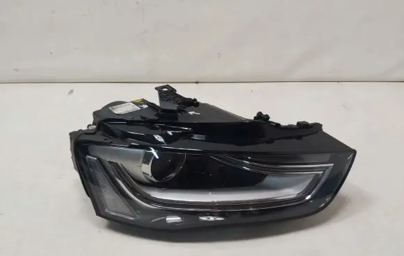 Audi A4 S4 B8 8K Headlight/headlamp