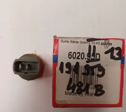 Volkswagen Golf V Fan control module 191959481B