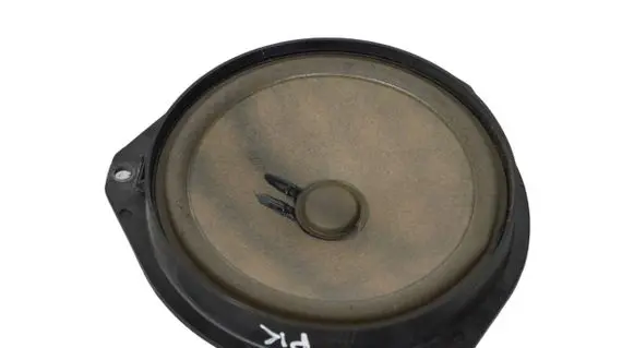 Chrysler Ypsilon Front door speaker A0121I04