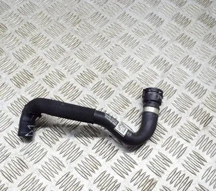 Audi A4 S4 B9 8W Engine coolant pipe/hose 8W0122073L