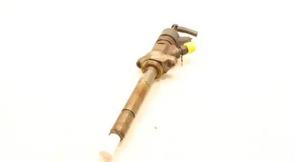 Fuel injector