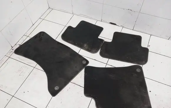 Audi A4 S4 B8 8K Car floor mat set 8k1863691b