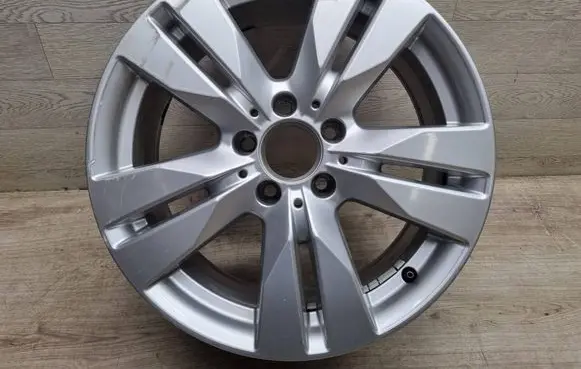 Mercedes-Benz E C207 W207 R17 alloy rim A2074010702