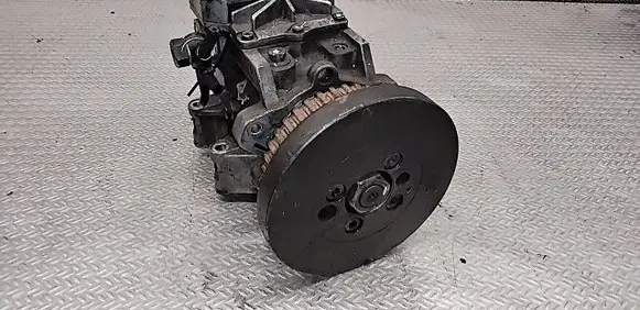 Audi A6 S6 C5 4B Fuel injection high pressure pump 0470506016 059130106E