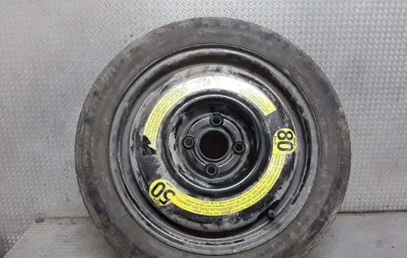 Volkswagen Golf III R15 spare wheel 535601025A