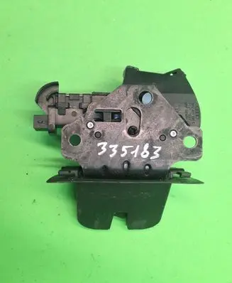 Audi Q7 4L Tailgate/trunk/boot lock/catch/latch 8P4827505C
