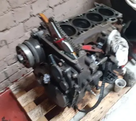 Iveco Daily 4th gen Engine block 