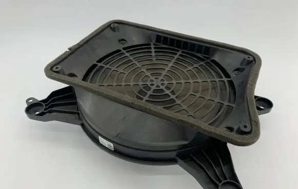 Audi A6 S6 C7 4G Subwoofer speaker 4G5035412 EAS25PL206B
