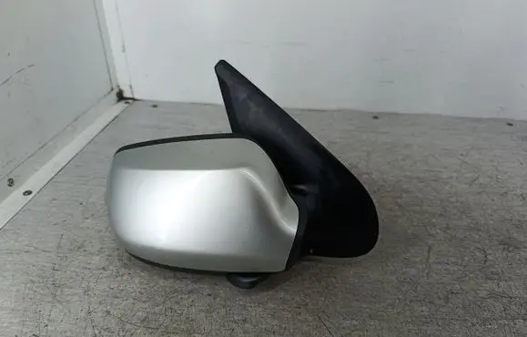 Mazda 2 Front door electric wing mirror 