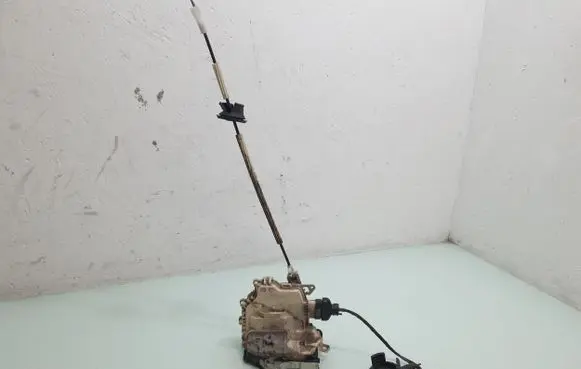 Audi Q5 SQ5 Rear door lock 8K0839016C