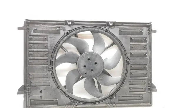 Audi A4 S4 B9 8W Radiator cooling fan shroud 5M0959485 8W0121003C 9916960A