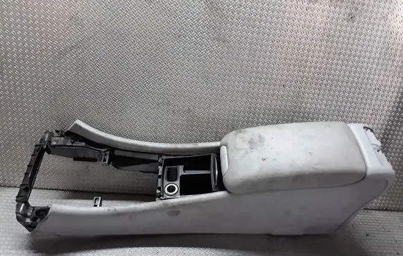 Mercedes-Benz C W203 Armrest