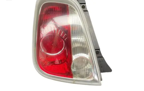 Fiat 500 Rear/tail lights 27043101