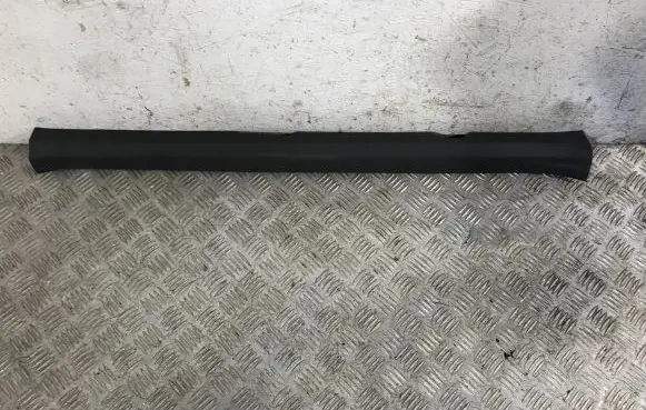 Toyota Auris 150 Front sill trim cover 6791402160B1 6791402160