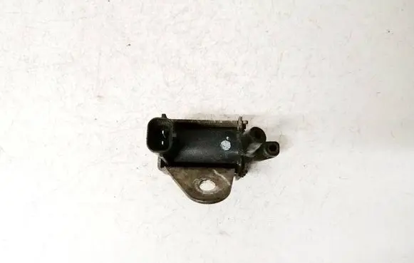 Mazda 323 F Turbo solenoid valve