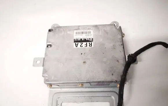 Mazda 626 Engine control unit/module rf2a18881c 275800-5032