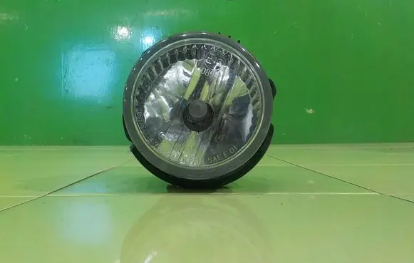 Subaru Forester SH Front fog light PRAWY TP221