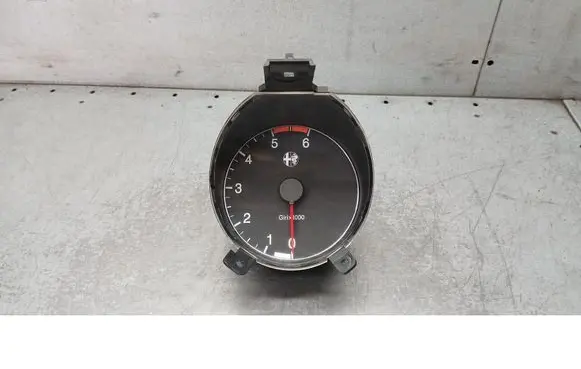 Alfa Romeo 156 Speedometer (instrument cluster) 156034514