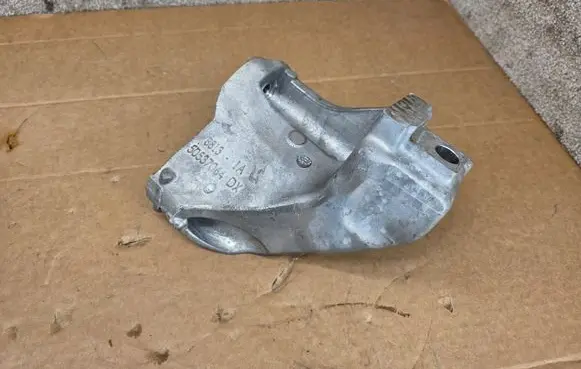 Maserati Grecale Engine mounting bracket 50537064