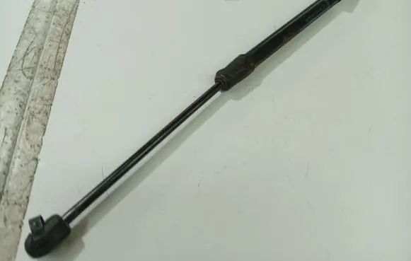 Opel Corsa D Tailgate/trunk strut/damper 