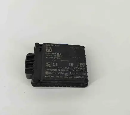 Tesla Model 3 Distronic sensor radar 110864700D