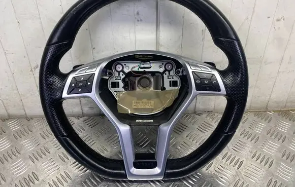 Mercedes-Benz C W204 Steering wheel A1724604203