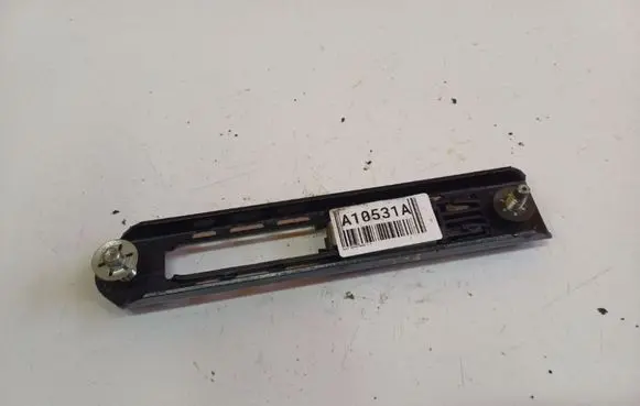 Opel Astra H Seat belt adjustment rail 