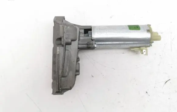 Porsche Cayenne (9PA) Seat adjustment motor 0130002529