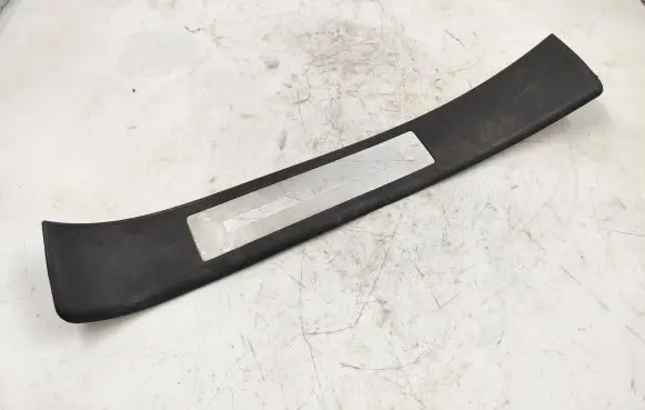 Audi A4 S4 B7 8E 8H Rear sill trim cover 8E0853375G