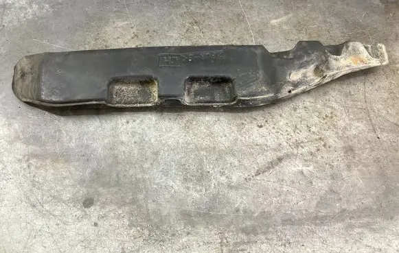 Fender foam support/seal
