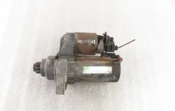 Volkswagen Polo V 6R Starter motor