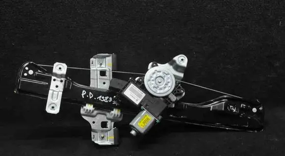 Opel Mokka Front door window regulator with motor 98810SUV20