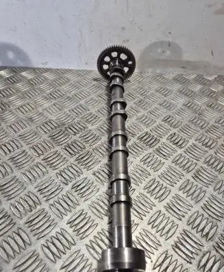 Volvo XC60 Camshaft 31670074