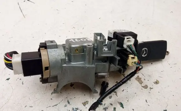 Mazda 6 Ignition lock GJ6A66938A