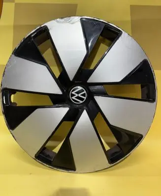Volkswagen ID.3 R18 wheel hub/cap/trim 10E601147 SET2691