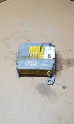 Toyota Corolla Verso E121 Airbag control unit/module 891700F011