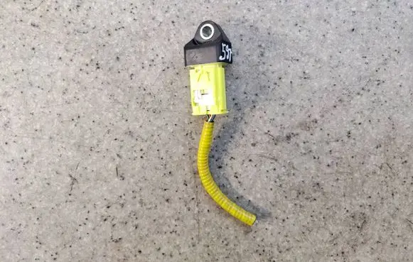 Subaru XV II Airbag deployment crash/impact sensor 98237FL03049 98237FL030