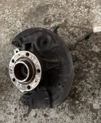 Opel Grandland X Front wheel hub