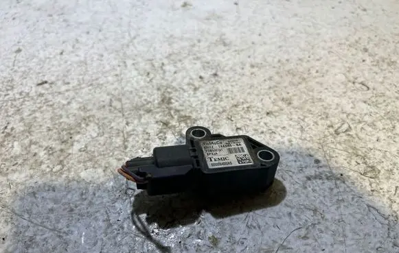 Land Rover Range Rover Sport L320 Airbag deployment crash/impact sensor 5H2Z14A686BA YDB500141 00009400A5