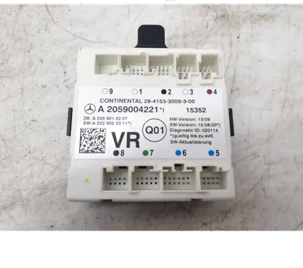 Mercedes-Benz C W205 Door control unit/module A2059004221 A2059010207