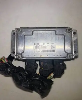 Citroen Xsara Picasso Engine control unit/module 9637839580 0261206633