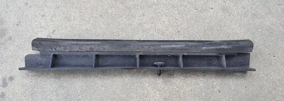 Nissan X-Trail T32 Engine compartment rubber 658104CLOAB1