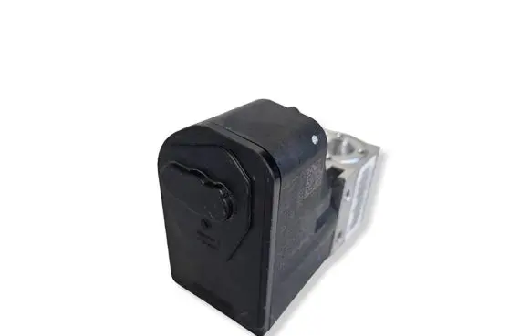 Audi e-tron Air conditioning (A/C) expansion valve 4M0816702A VS2A0F5N1B0400 2200011187
