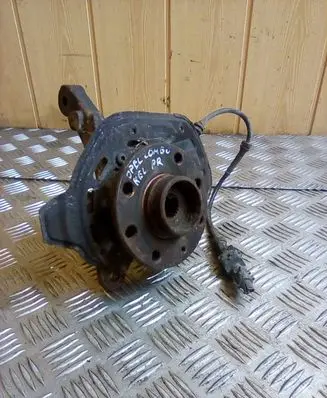 Opel Combo C Front wheel bearing hub 