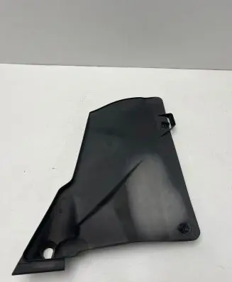 Mercedes-Benz C W203 Fuse box cover A2038301613