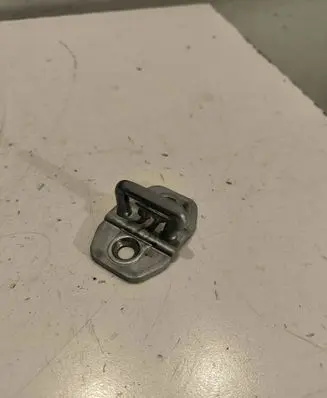 Mercedes-Benz E W212 Rear door lock loop/hook striker 11000049B 10108C